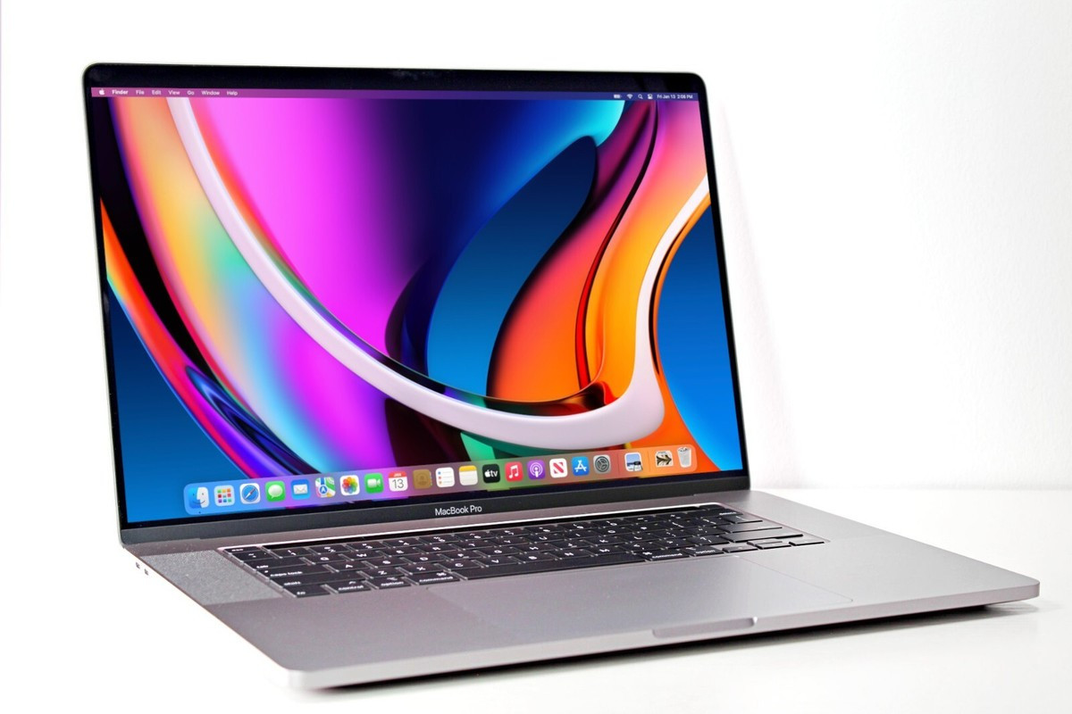 Macbook Pro 13 2020 i7 32GB RAM/512 GB SSD